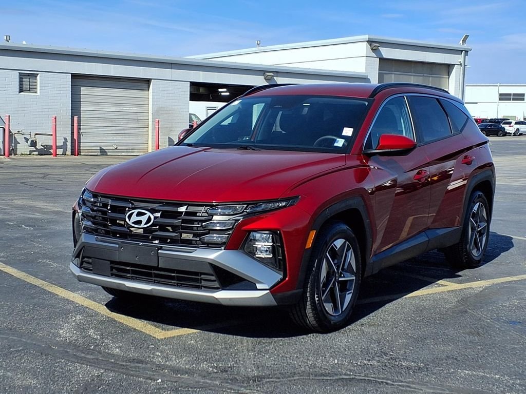 Certified 2025 Hyundai Tucson SEL with VIN 5NMJB3DE2SH507457 for sale in Kansas City