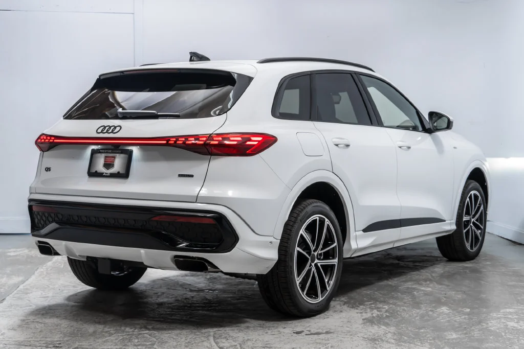 2026 Audi Q5 Premium Plus - Photo 7