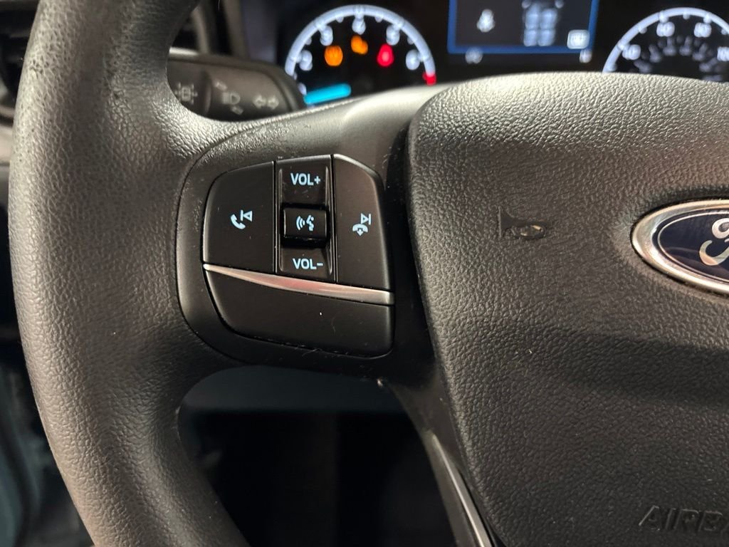 Used 2022  Ford XL image 14