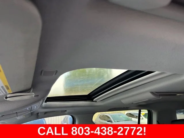 Used 2018 White GMC Denali image 10