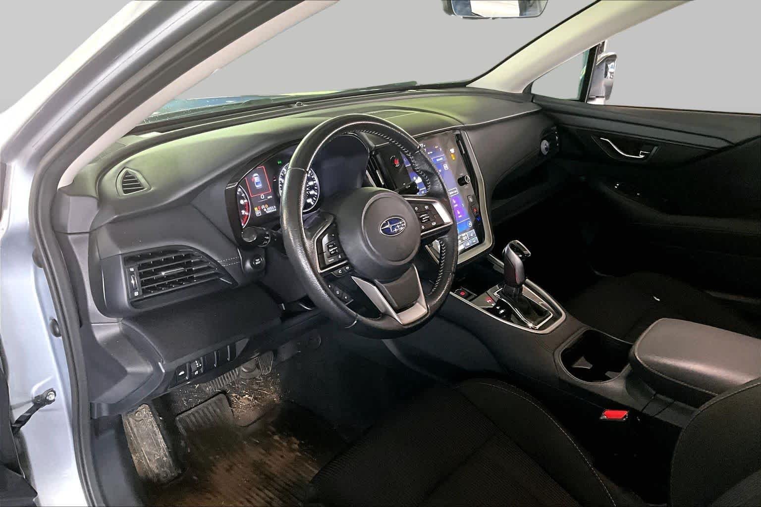 Used 2022 Ice Silver Metallic Subaru Premium image 16