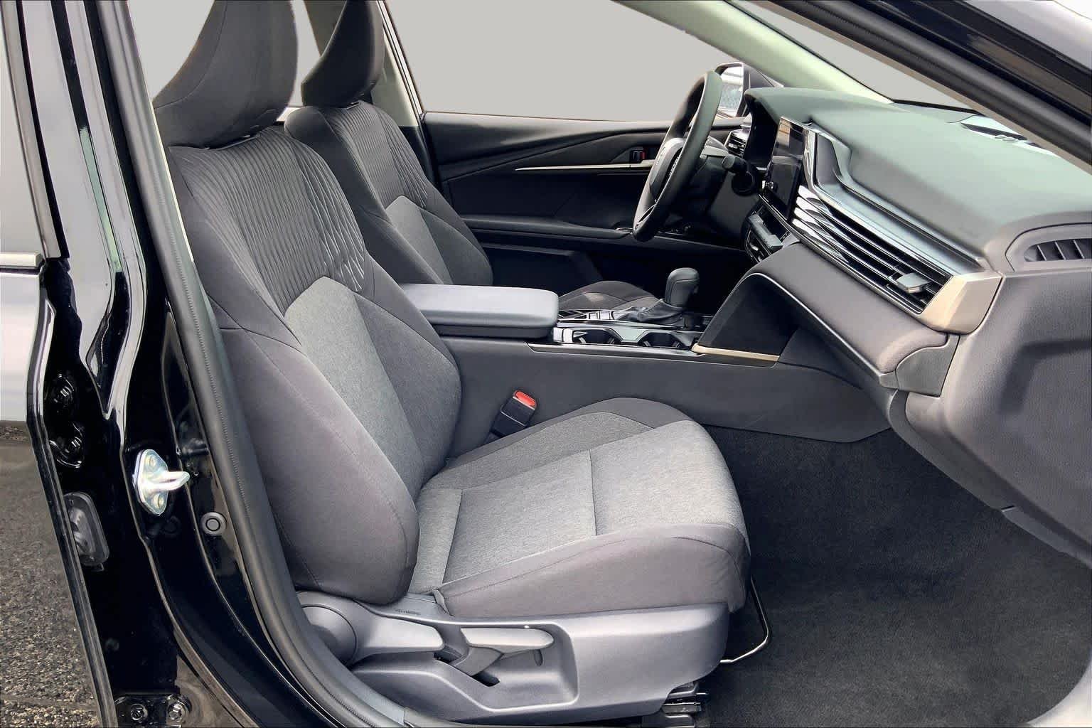 Used 2026 Midnight Black Metallic Toyota LE image 9