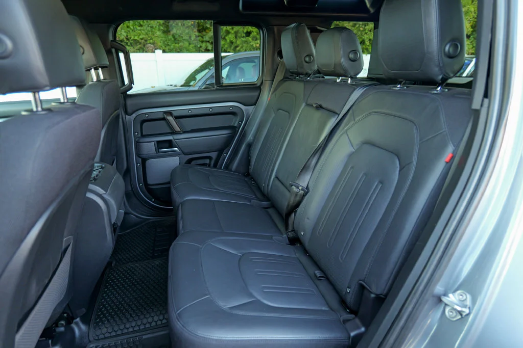 Used 2023 Gray Land Rover X image 24