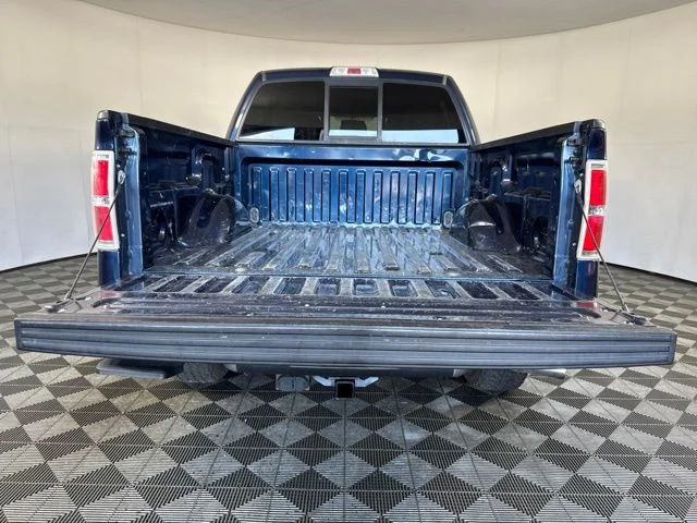 Used 2014 Blue Ford Lariat image 19