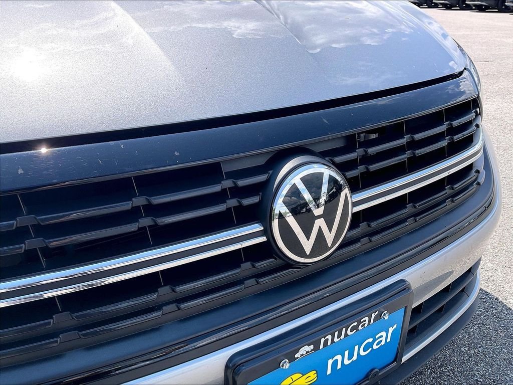 Used 2023 Pyrite Silver Metallic Volkswagen 1.5T Sport image 26