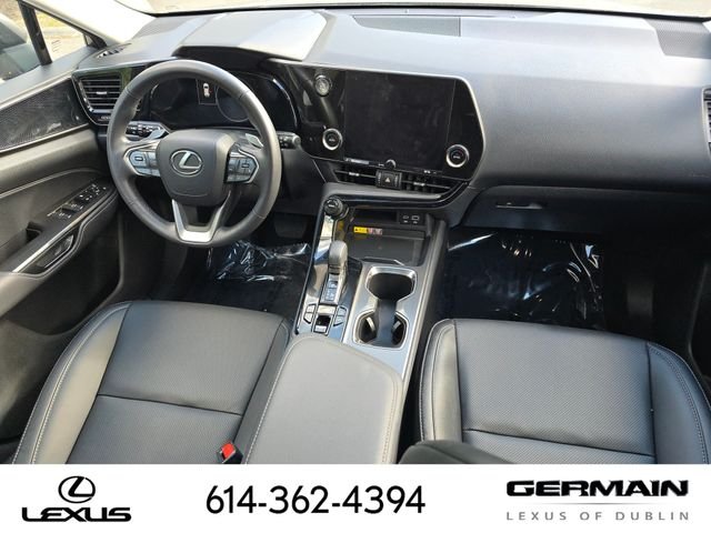 2025 Lexus NX 350 - Photo 30