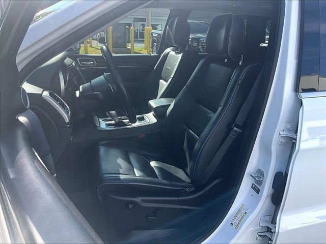 Used 2021 White Jeep Summit image 21