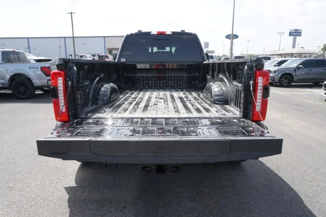 Used 2026 Agate Black Metallic Ford XL image 7