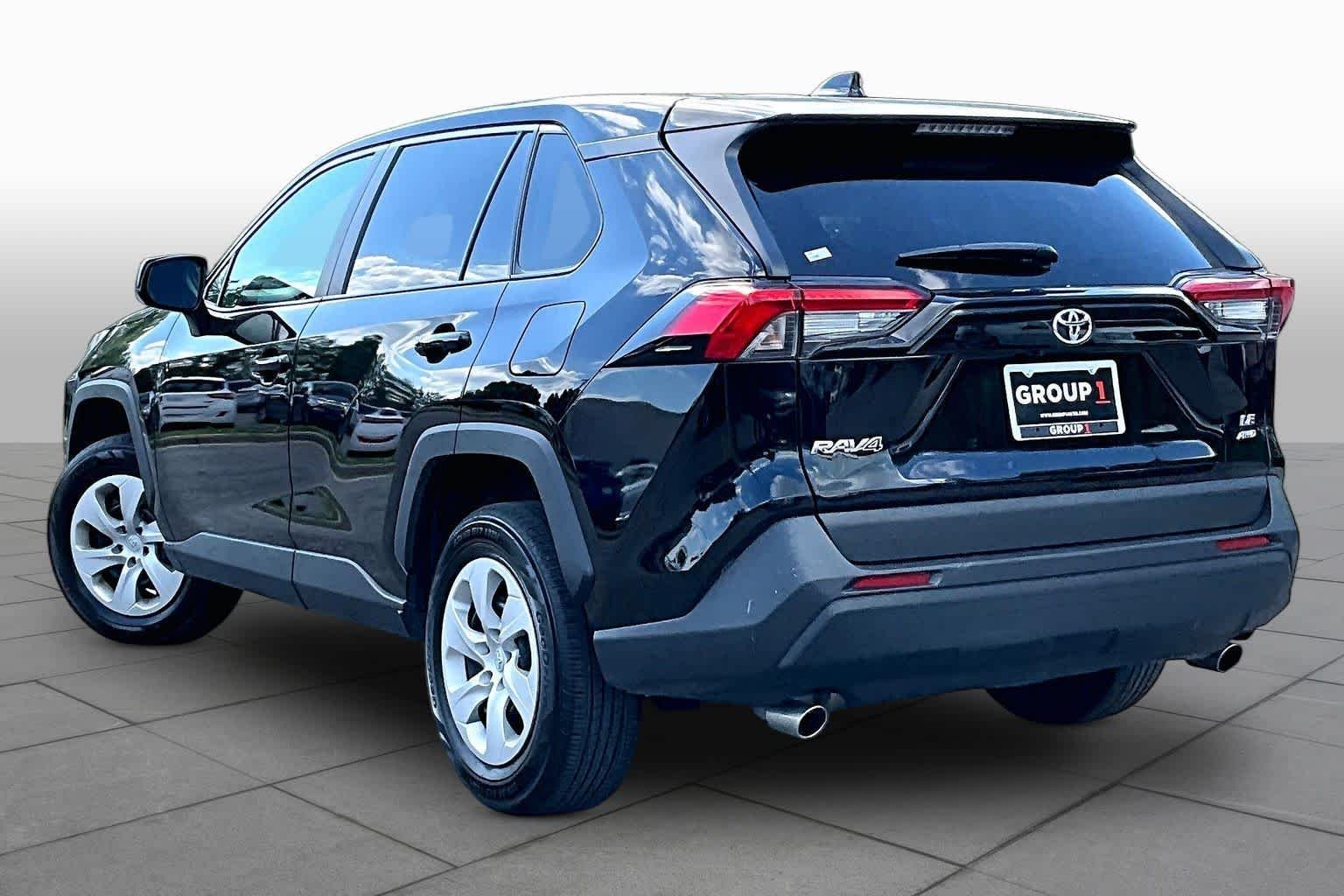 Used 2024 Midnight Black Metallic Toyota LE image 21