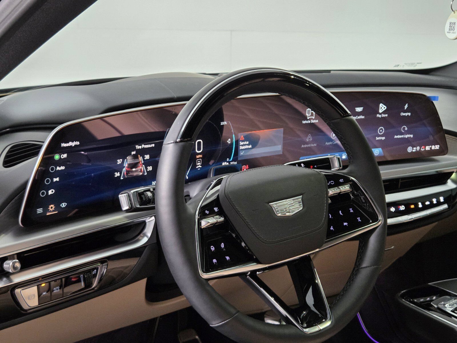 2026 Cadillac LYRIQ Signature Sport - Photo 11