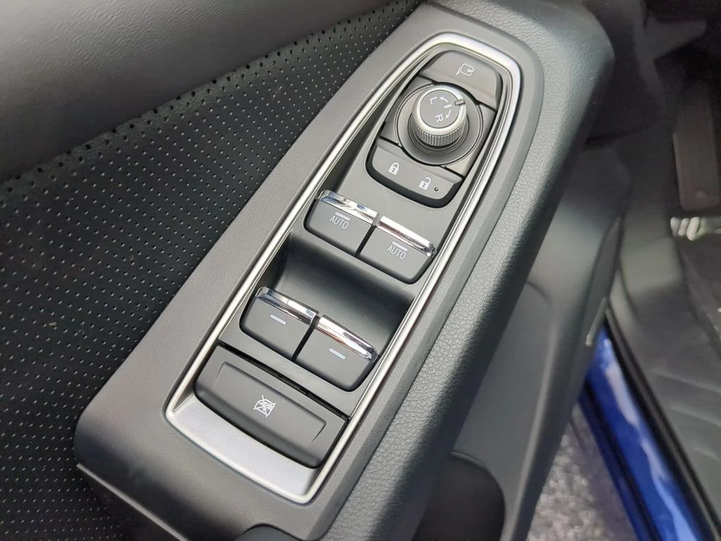 2026 Subaru Ascent Touring - Photo 18