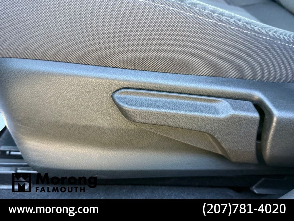 Used 2024 Gray Subaru Base image 24