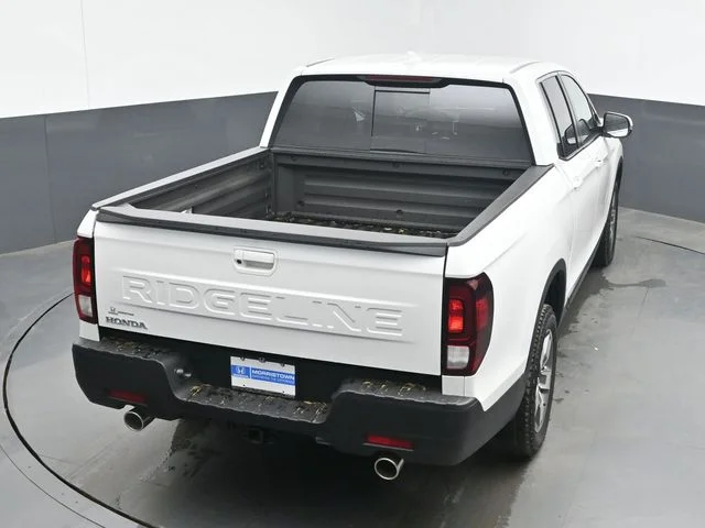 New 2026 Platinum White Pearl Honda RTL image 41