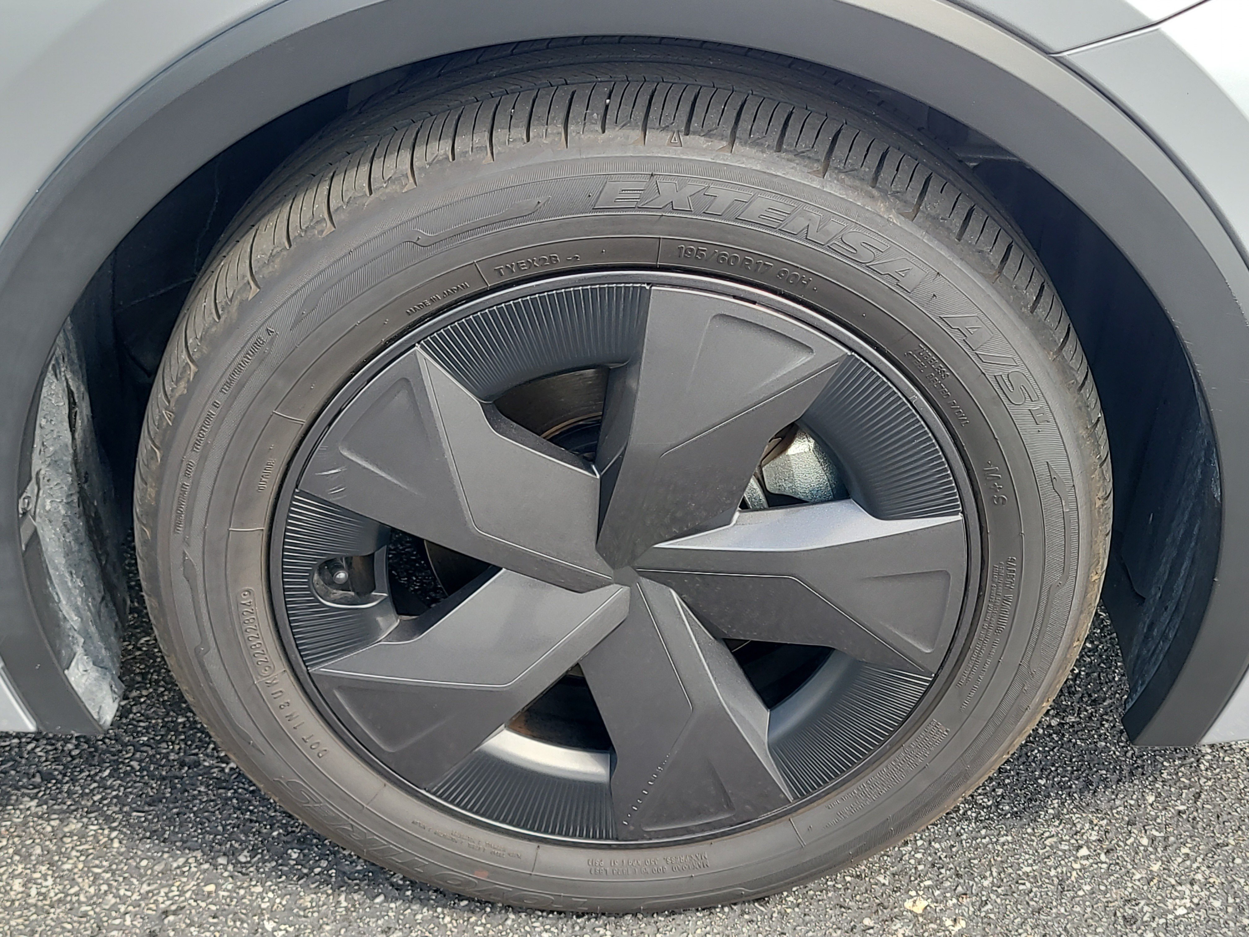 Used 2023 Cutting Edge Toyota LE image 9