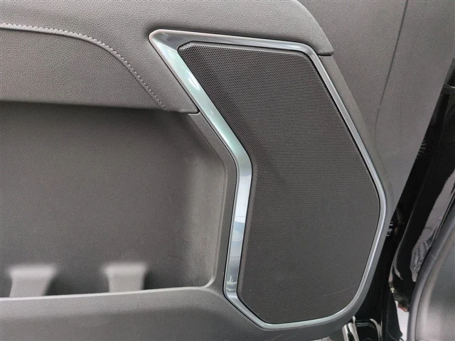 New 2026 Onyx Black GMC Elevation image 83