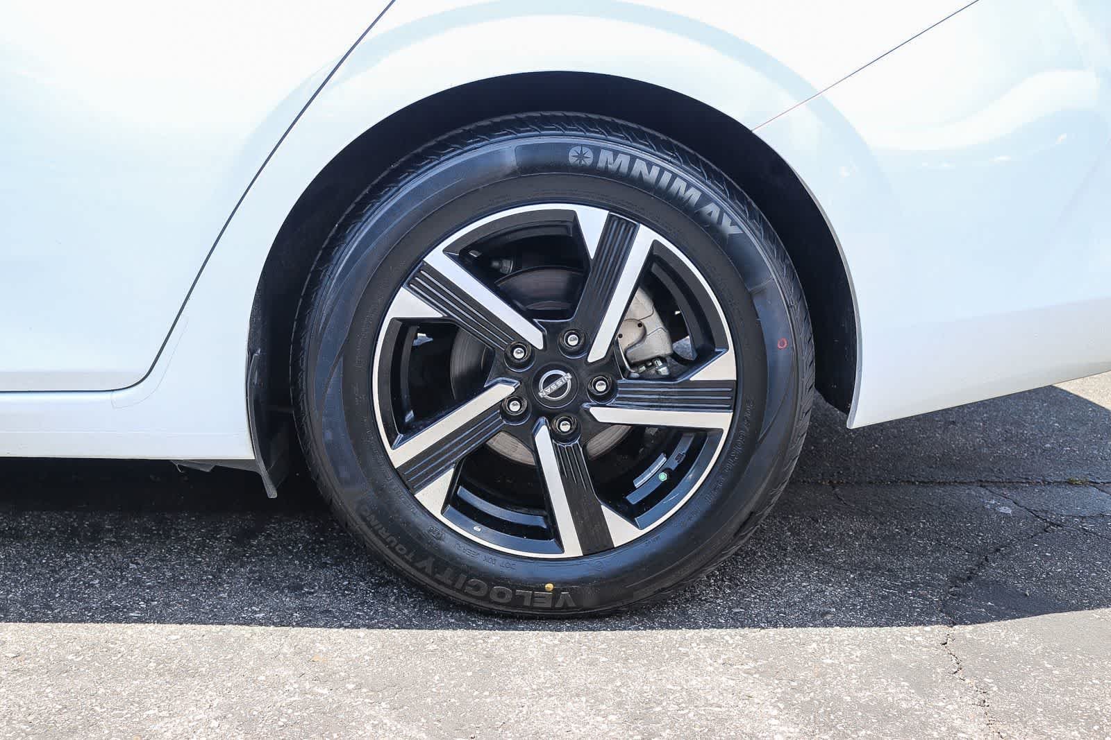 Used 2024 Fresh Powder Nissan SV image 11