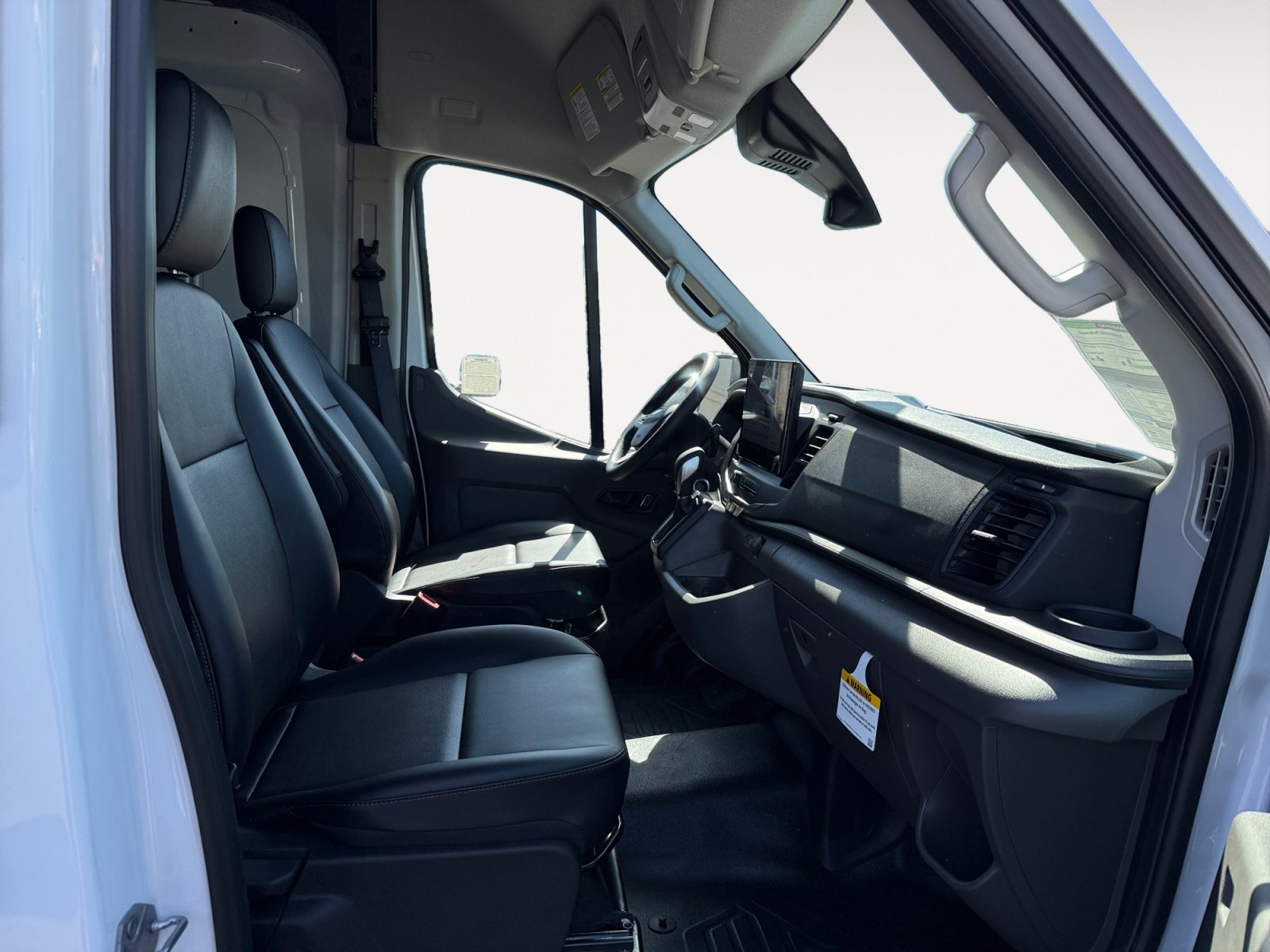 New 2026 Oxford White Ford Cargo Van image 17