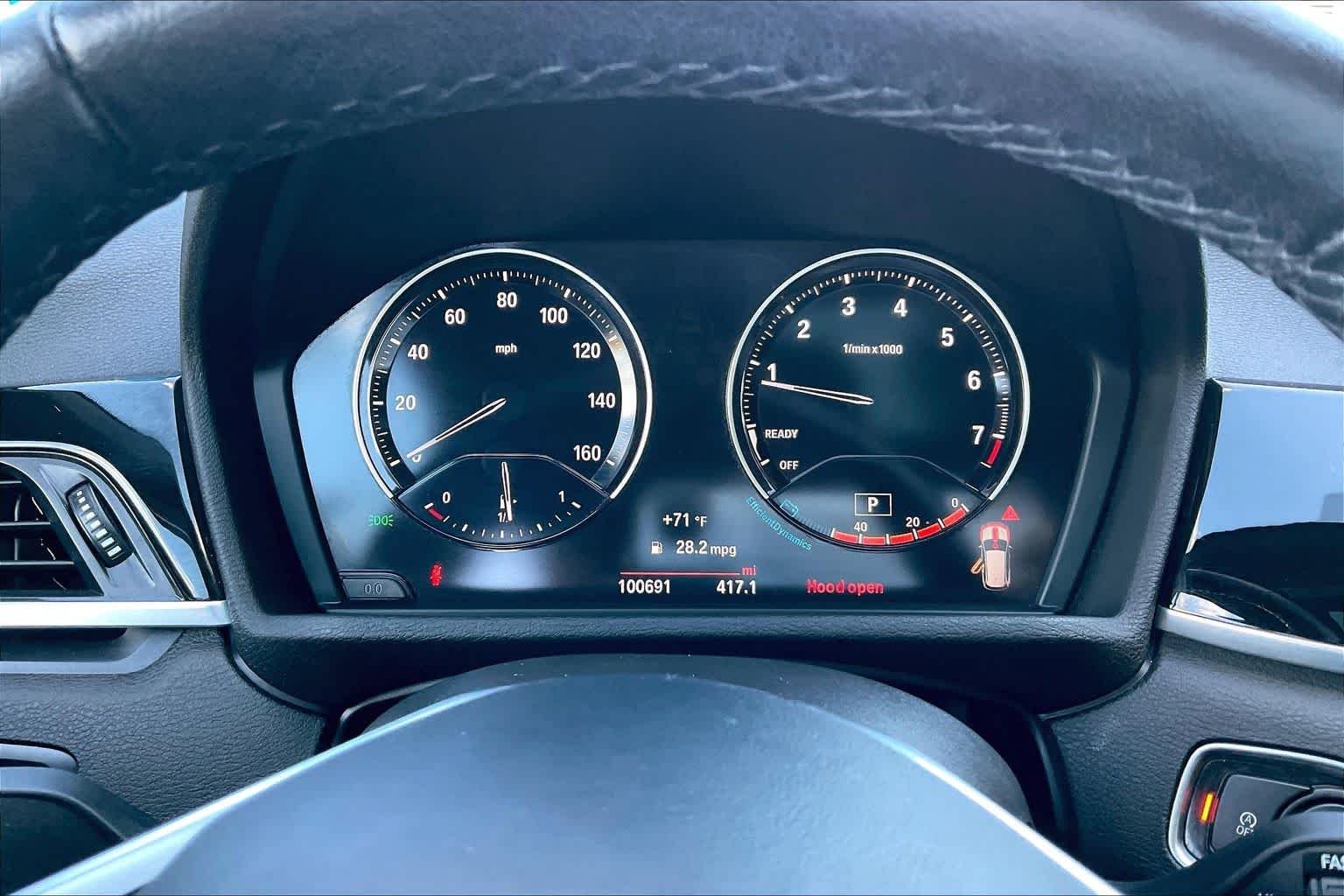 Used 2018 Alpine White BMW xDrive28i image 25