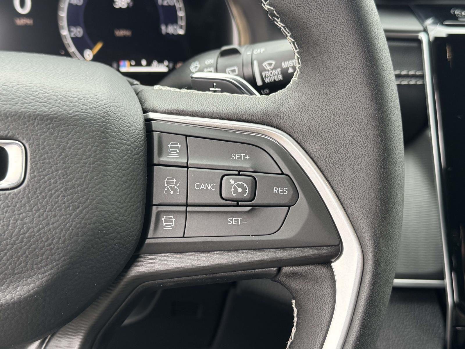 New 2026 Silver Zynith Jeep Laredo X image 10