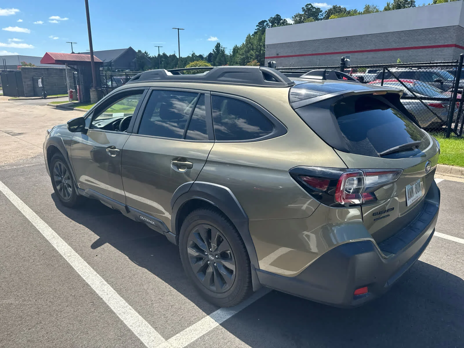 Used 2024 Autumn Green Metallic Subaru Onyx Edition image 3
