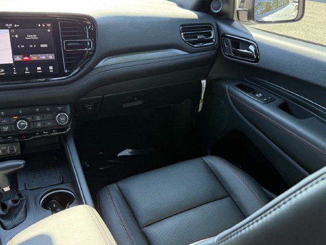 New 2027 White Knuckle Clear-Coat Paint Dodge GT HEMI image 16