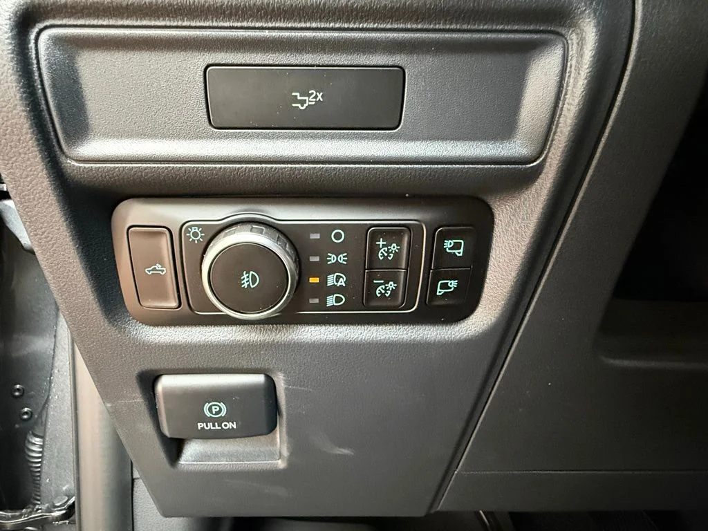 New 2026 Gray Ford XLT image 23
