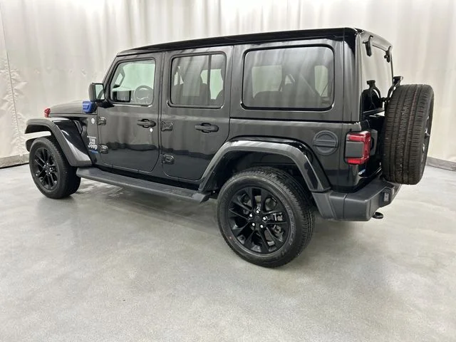 Used 2021 Black Jeep Unlimited Sahara 4xe image 3