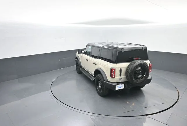 New 2026 Desert Sand Ford Outer Banks® image 27