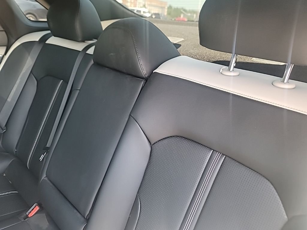 Used 2025 Gray Kia GT-Line image 9