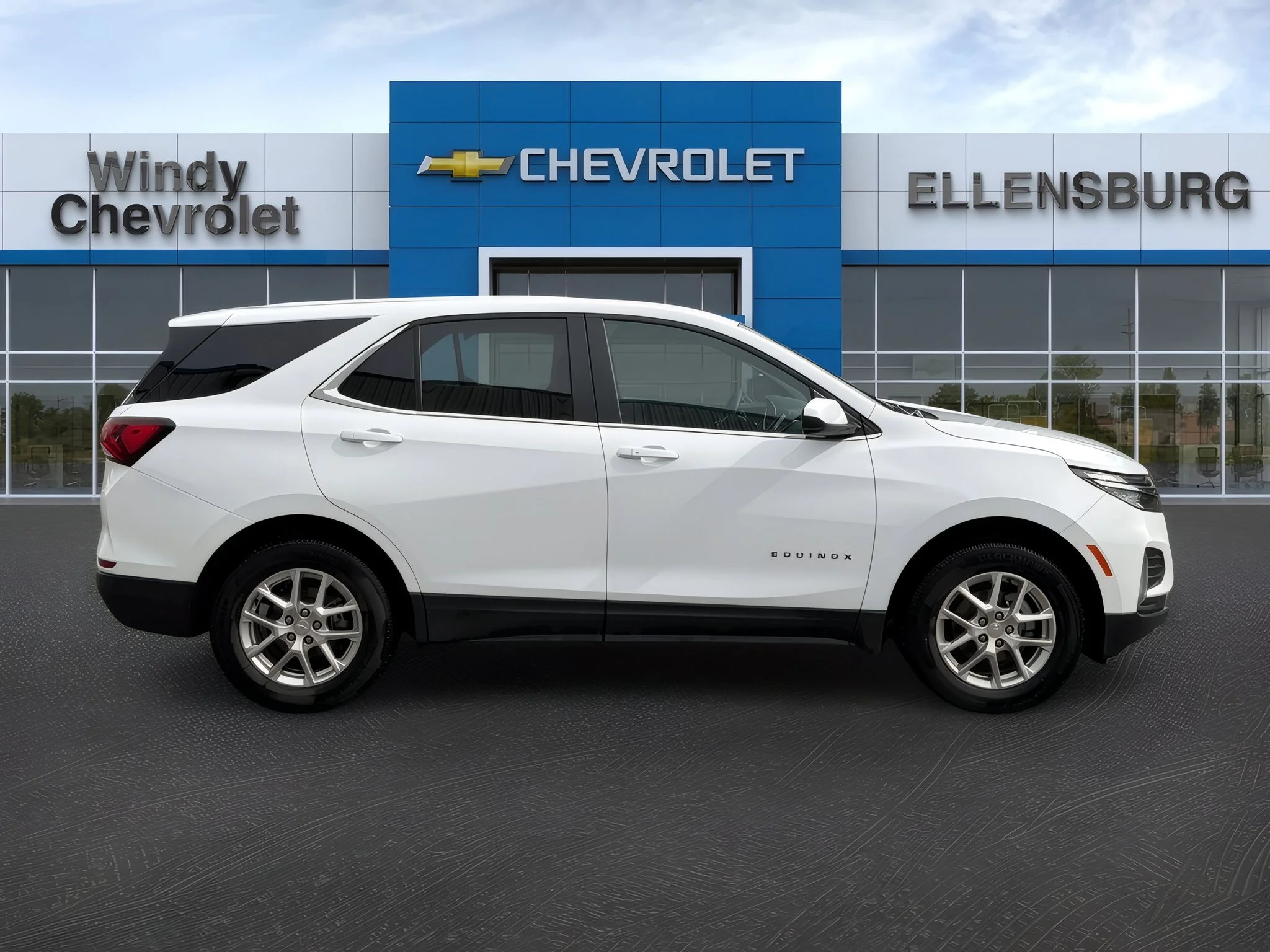 Used 2024 Summit White Chevrolet LT image 8