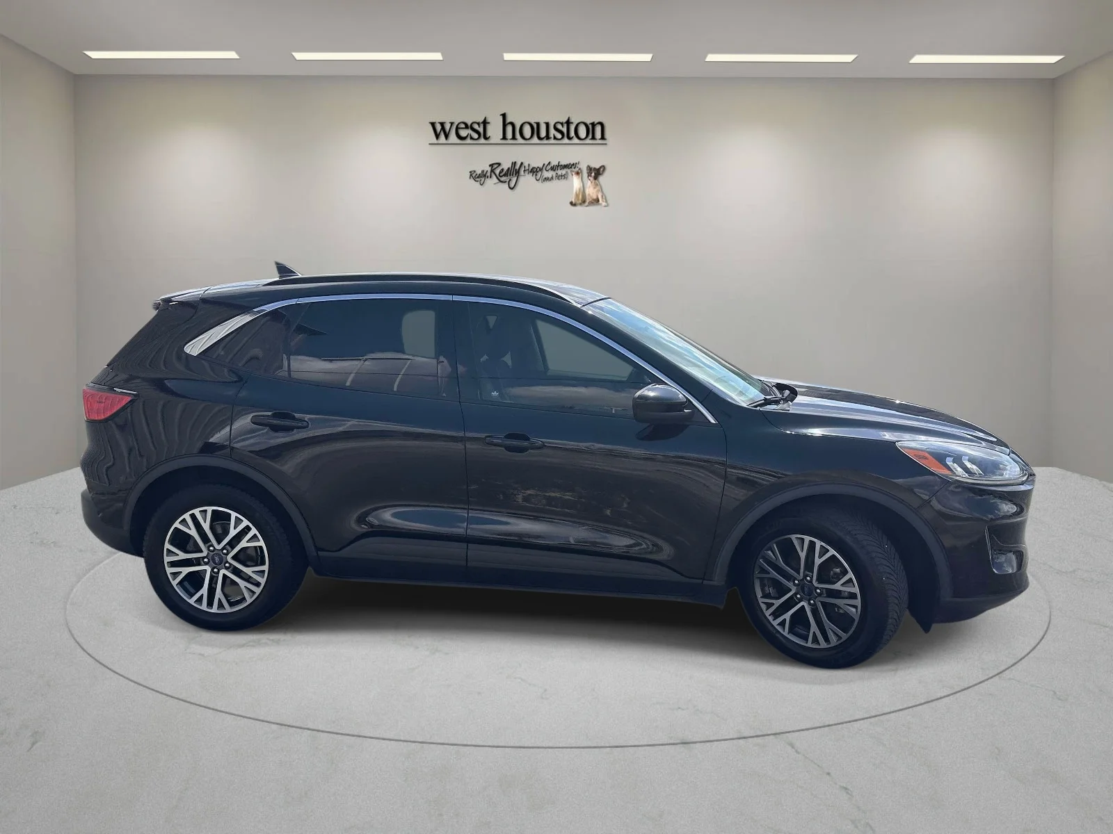 Used 2022 Black Ford SEL image 6