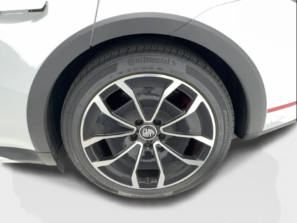 Used 2024 White Porsche 4S image 12