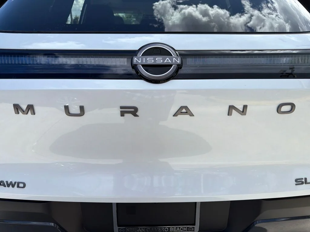 New 2026 White Nissan SL image 10