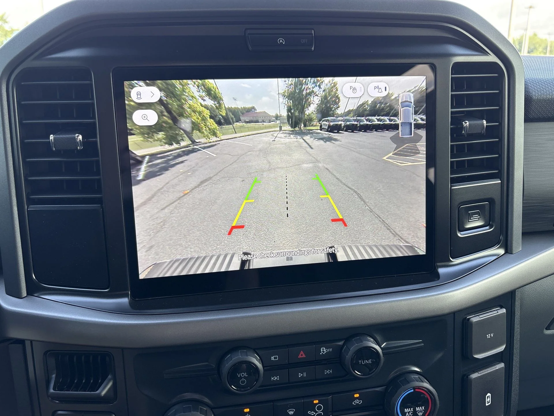 New 2026 Agate Black Metallic Ford XLT image 5