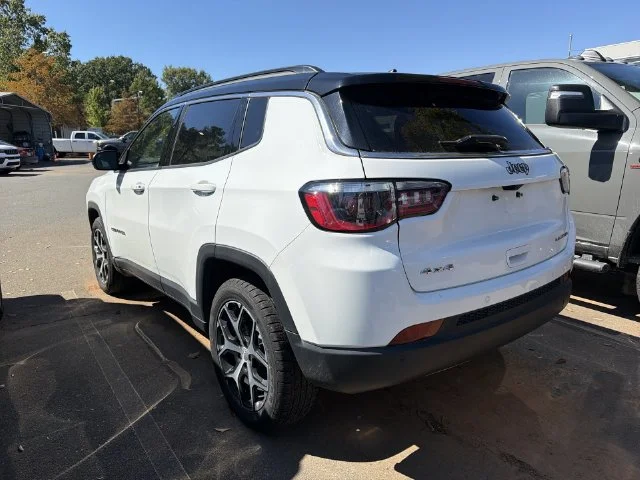 Used 2024 White Jeep Limited image 7