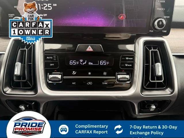 Used 2023 White Kia X-Line EX image 19