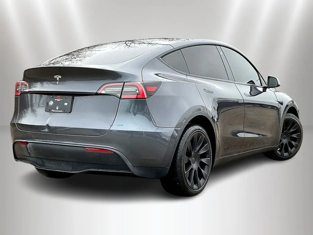 Used 2021 Green Tesla Long Range image 6