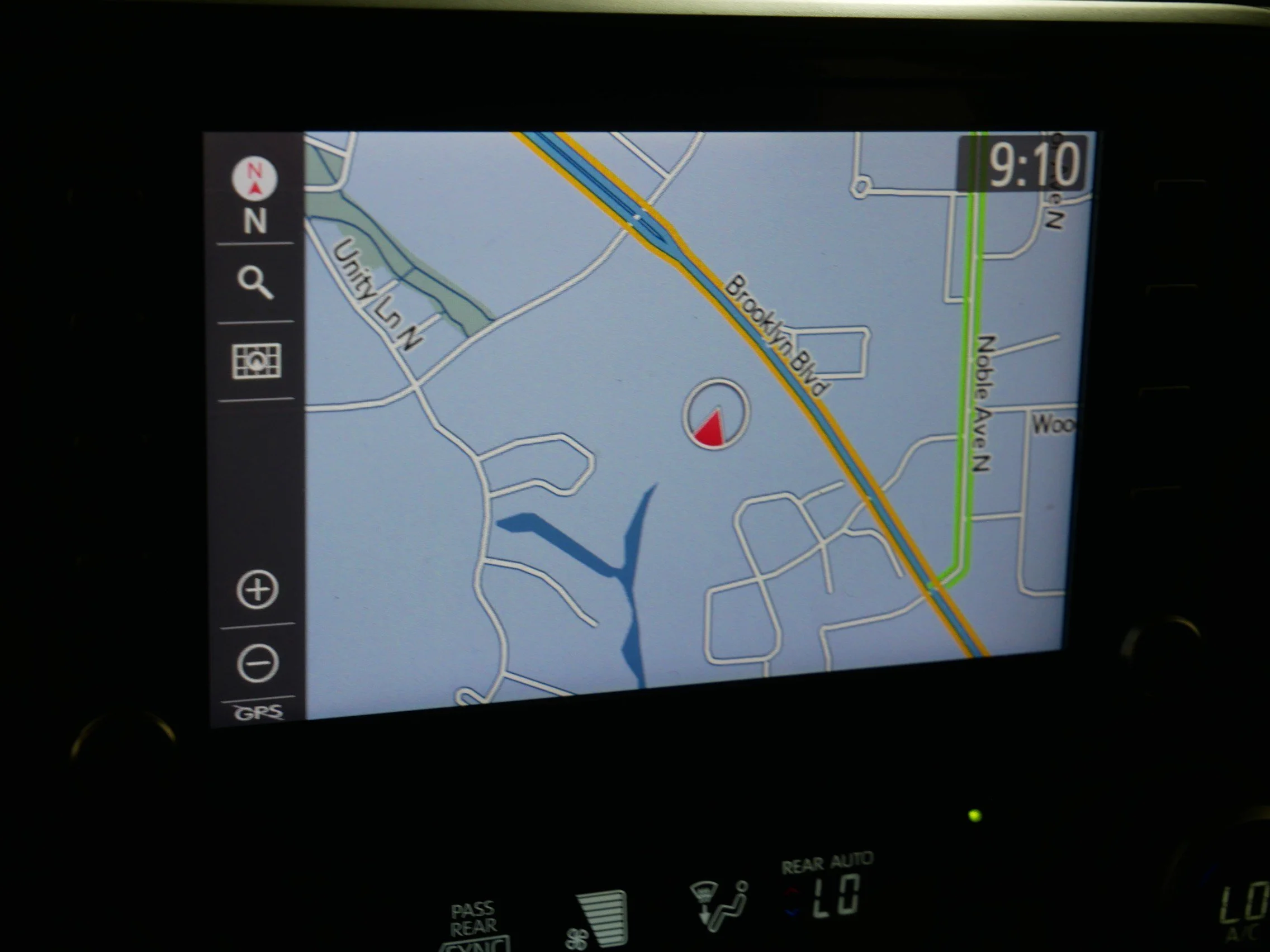 Used 2020 Opulent Amber Toyota XLE image 30