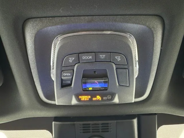 New 2026 Wind Chill Pearl <sup>1</sup> Toyota  Limited image 12
