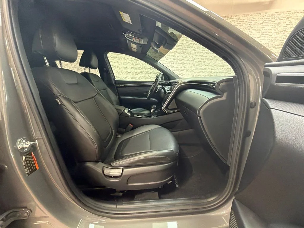 Used 2024 Hampton Gray Hyundai XRT image 11