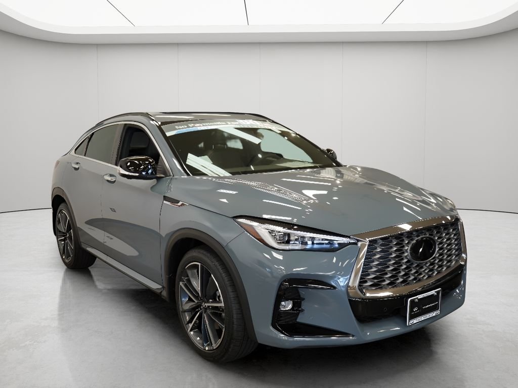 2025 INFINITI QX55 Essential