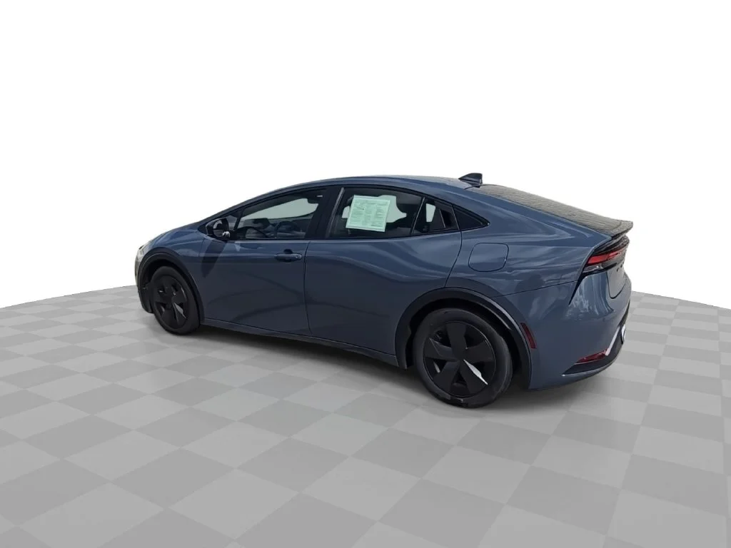 Used 2025 Gray Toyota LE image 6