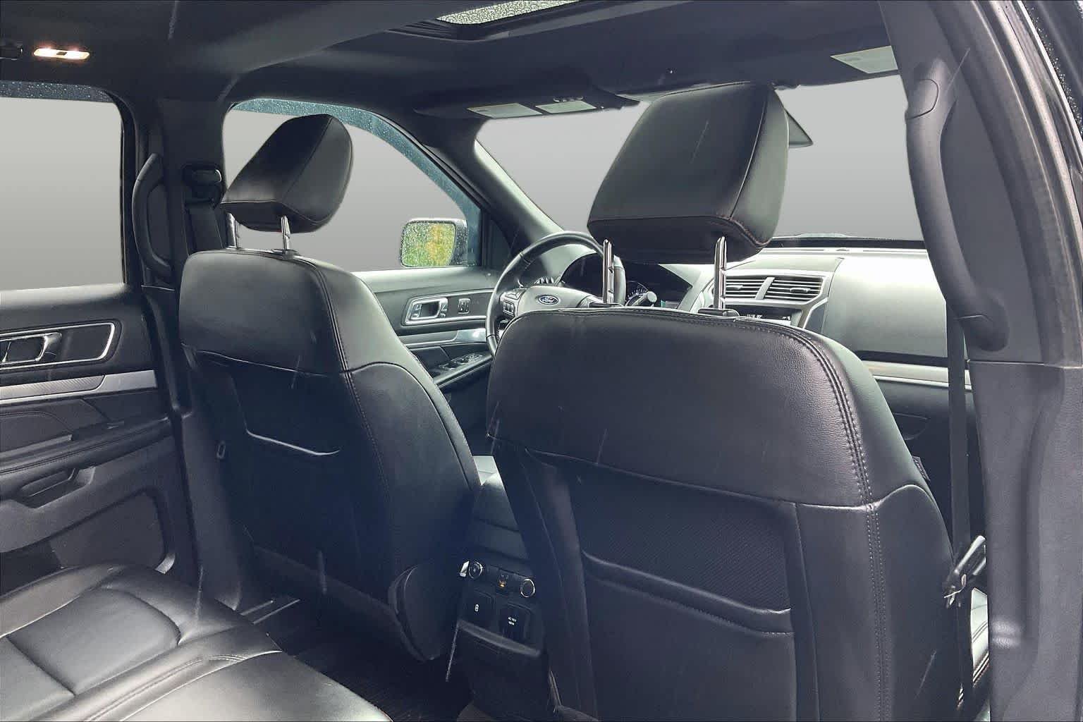 Used 2018 Shadow Black Ford Sport image 20