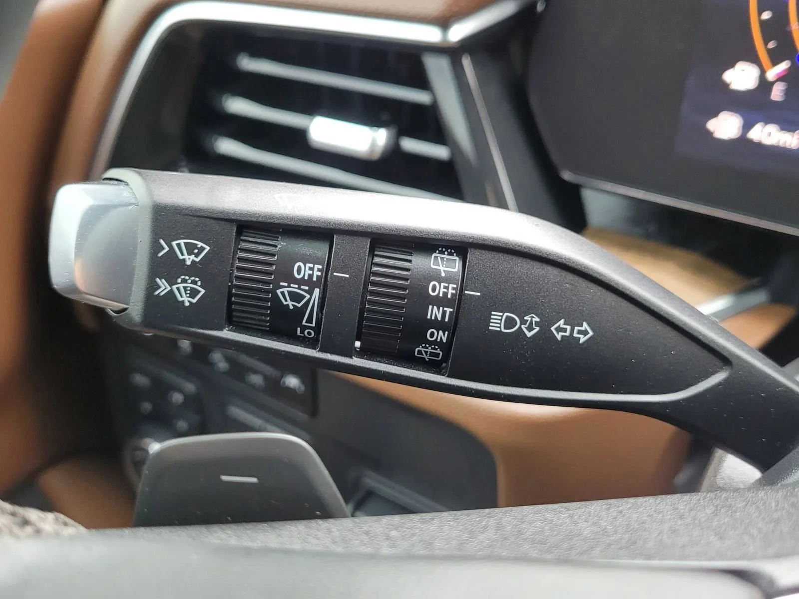Used 2025 Black Chevrolet High Country image 36