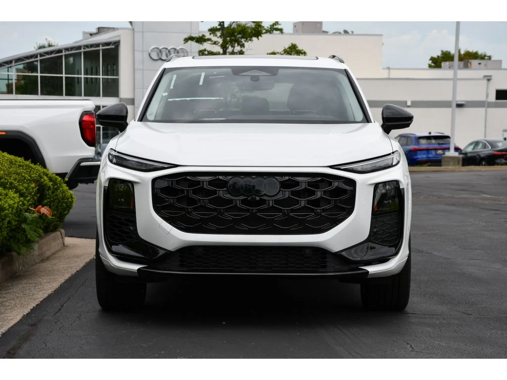 New 2026 Arkona White Audi S line image 9