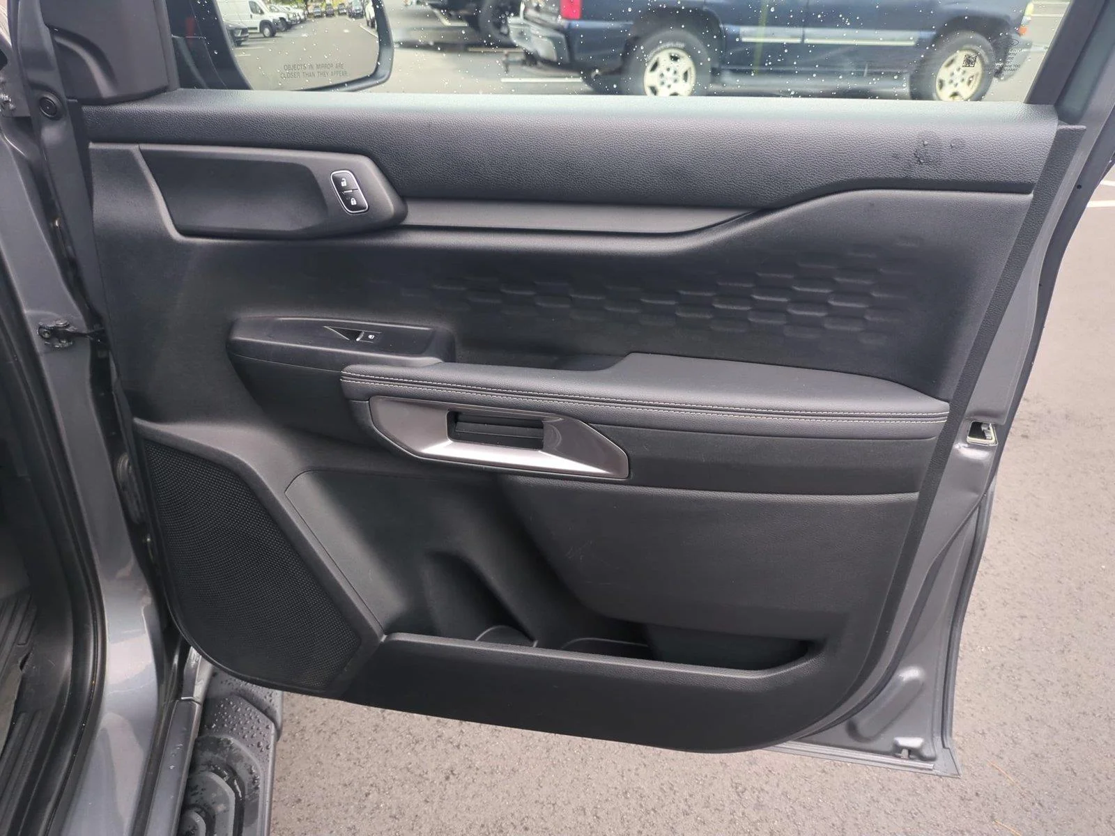 Used 2024 Carbonized Gray Metallic Ford XLT image 34