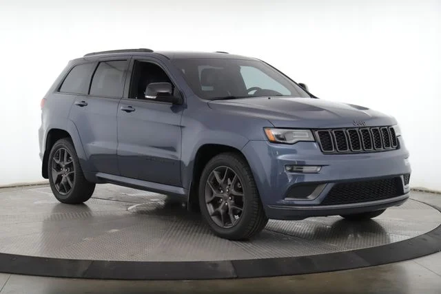 Used 2020 Blue Jeep Limited image 2
