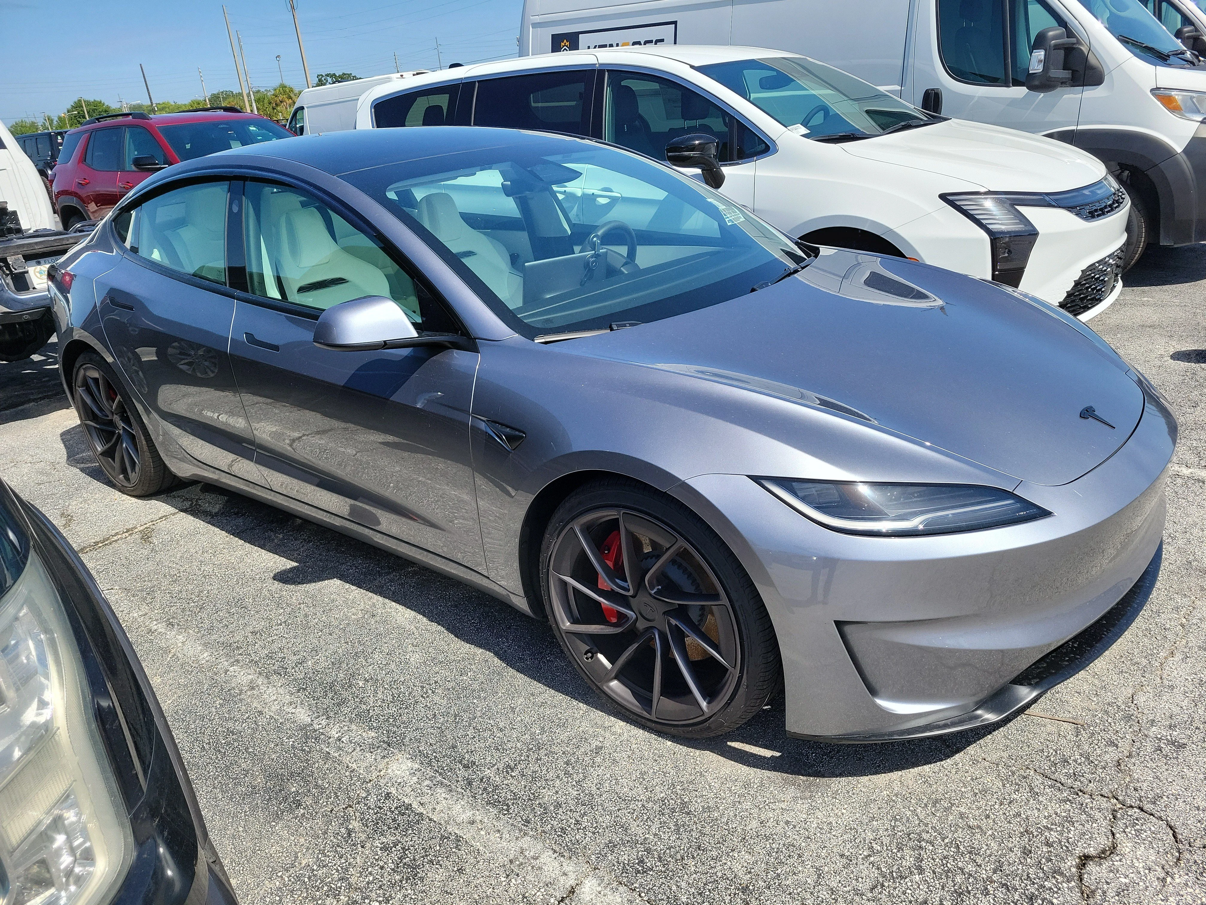 Used 2025  Tesla Performance image 10