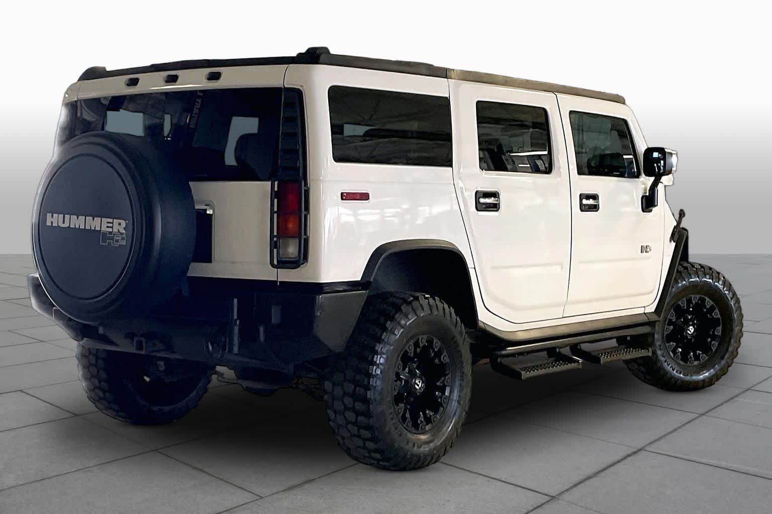 Used 2003 White HUMMER  image 11