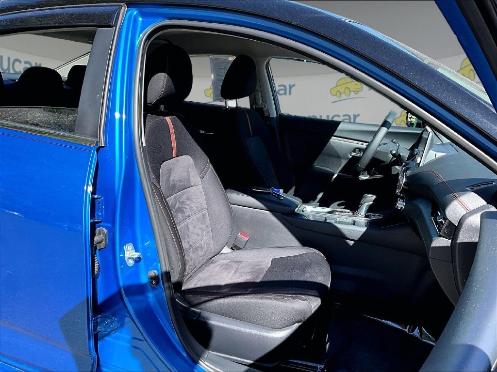 Used 2025 Electric Blue Metallic/Super Black Nissan SR image 11
